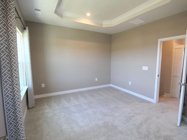 4489 Drysdale St — Photo 20