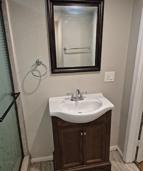 4518 Izard St #1A — Photo 6