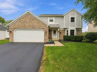 524 Colony Park Dr, Pickerington, OH 43147