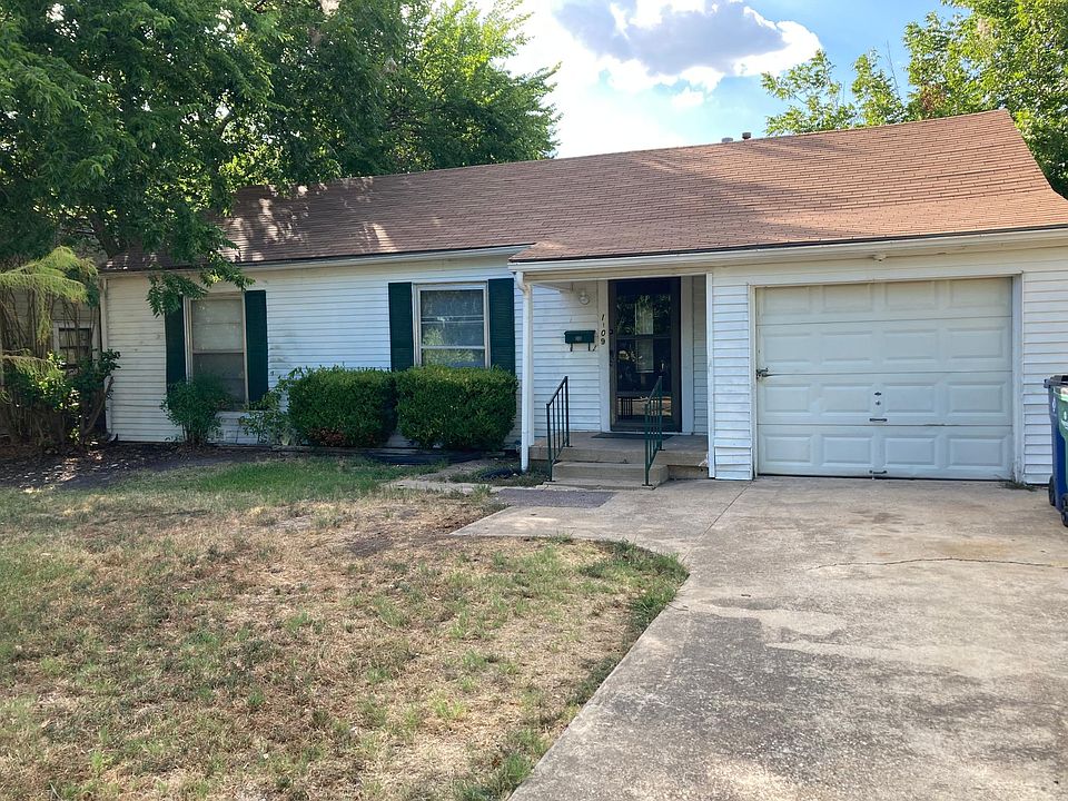 1st image of 1109 Pecan Ave