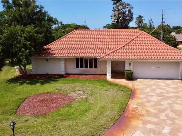 2353 Abbey CT, NAPLES, FL 34112