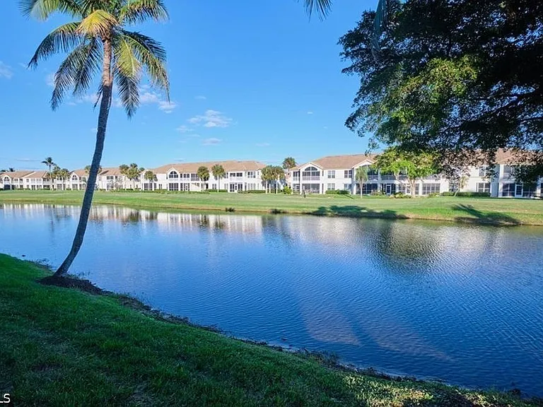 16491 Millstone Cir #207 — Photo 43
