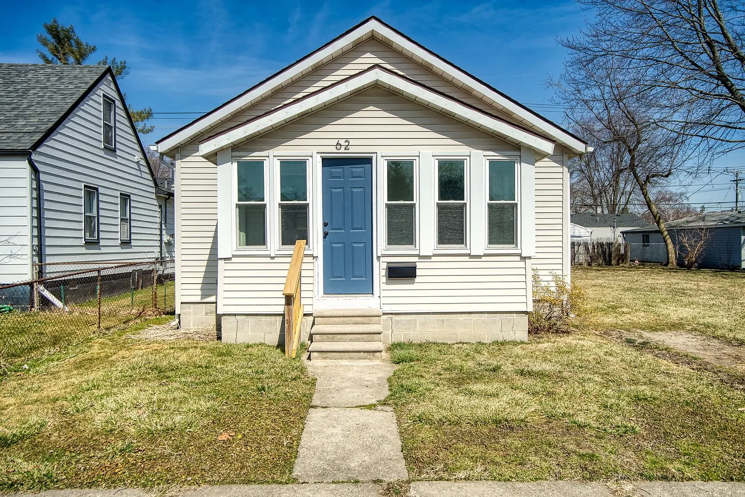 62 W Evelyn Ave photo 1