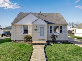 1284 93rd St, Niagara Falls, NY 14304