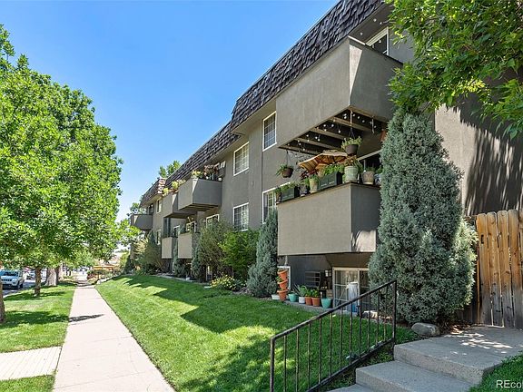 2nd image of 1410 N York St APT 21