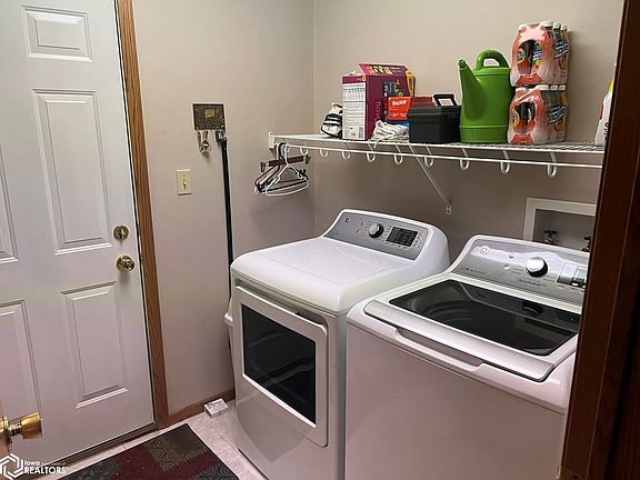 2nd image of 1703 Greenbelt Dr