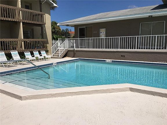 2nd image of 4805 W McElroy Ave #D205