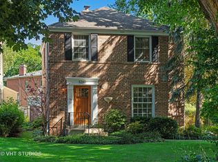 5242 Grove St, Skokie, IL 60077