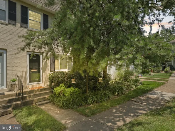 1745 N Cliff St, Alexandria, VA 22301