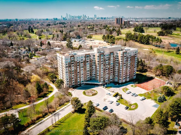 1485 Lakeshore Rd E #1012, Mississauga, ON L5E 3G2