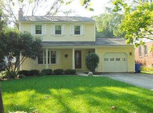 1118 Cherry St, Wheaton, IL 60187