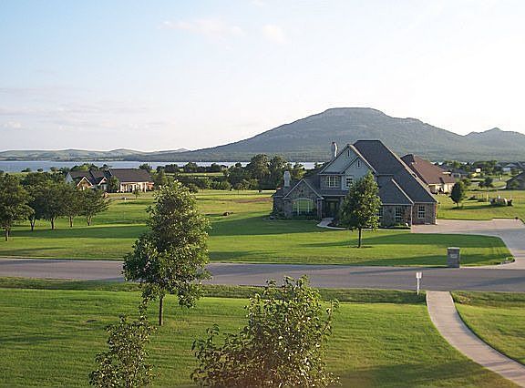 View of majestic Mt. Scott 