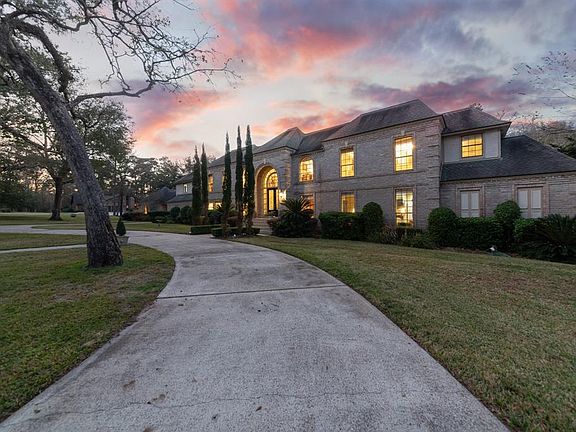 3rd image of 23226 Oak Hollow Ln