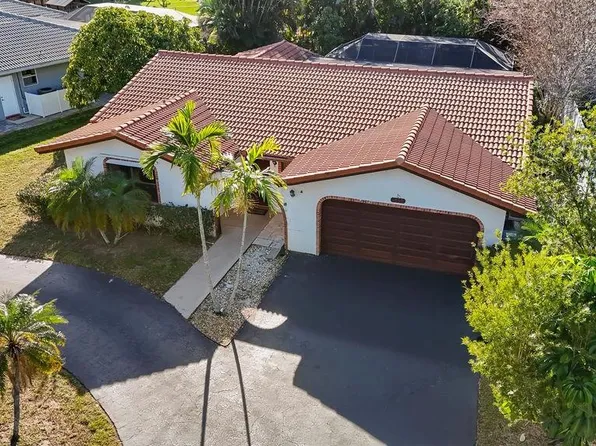 1060 NW 82nd Avenue, Coral Springs, FL 33071