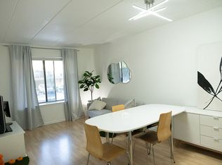 14350 Barclay Ave APT 1B, Queens, NY 11355