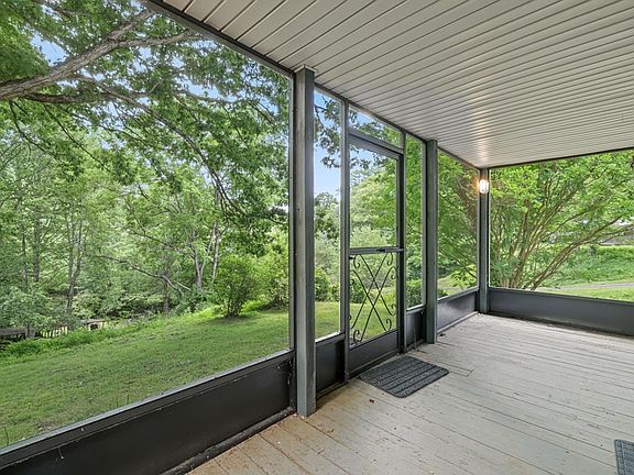 2nd image of 59 Hummingbird Ln
