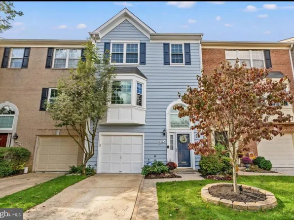 6023 Keble Dr, Alexandria, VA 22315