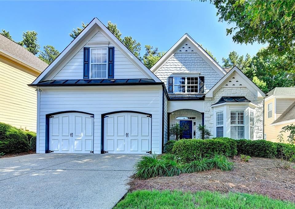 1st image of 3315 The Commons Dr