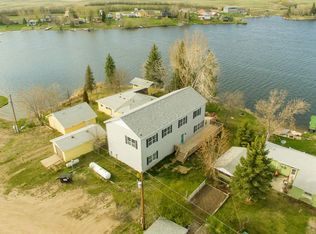 122 Blacktail Dr, Williston, ND 58801