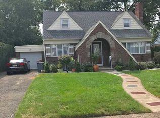 9-12 Fairhaven Pl #1X, Fair Lawn, NJ 07410