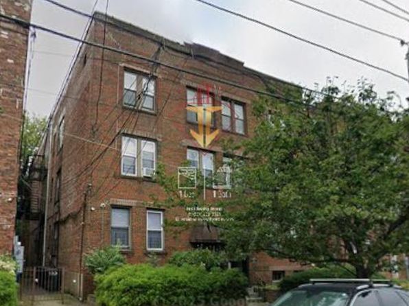 123 Roosevelt Ave #B2