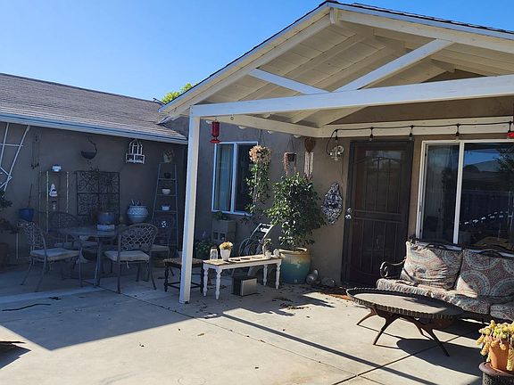 Lots of space to have a friends over on the large front patio!