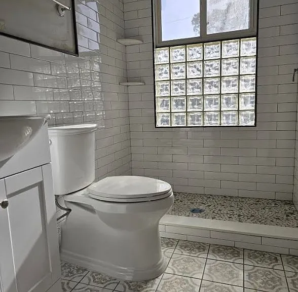 265 Mateo Way NE #1 — Photo 17