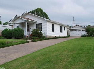 406 W Quitman St, Heber Springs, AR 72543