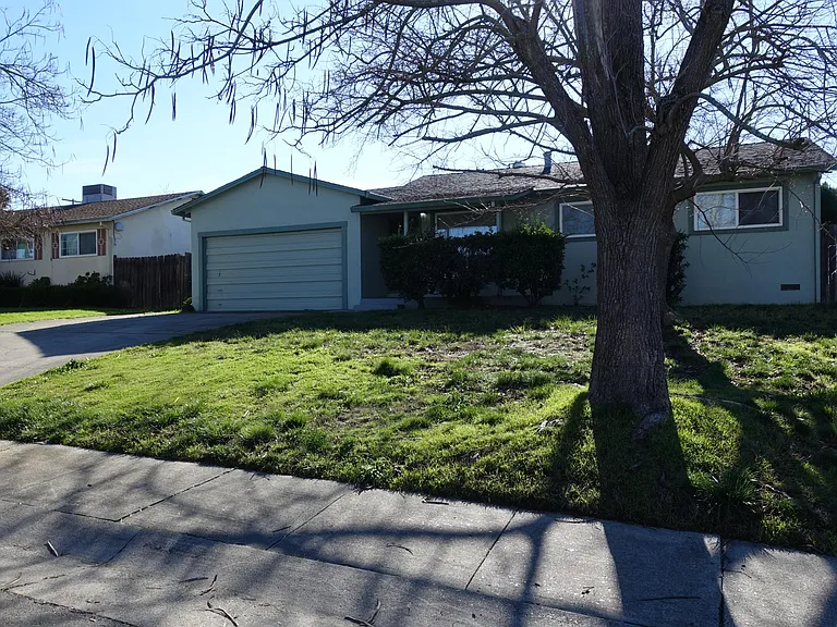 6712 Admiral Ave — Photo 2