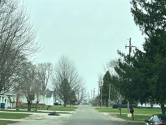 4th image of 402 W Chestnut St