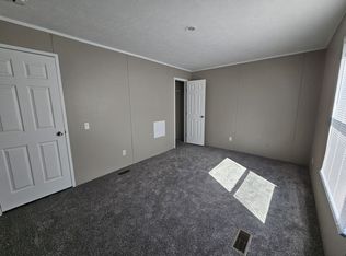 High Cliff, Milan, IL 61264