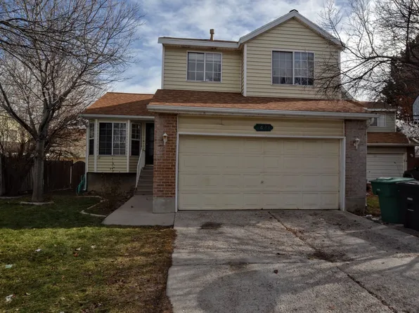 1623 W Crystal Ridge Dr, West Jordan, UT 84084