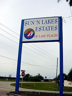 1st image of 407 Tahiti Ln