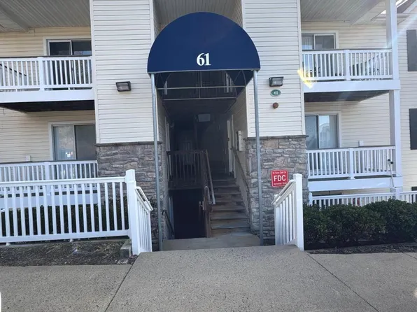 61 Fern Oak Cir APT 301, Stafford, VA 22554