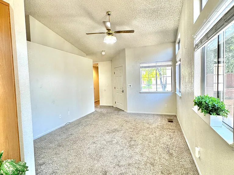 7607 Water View Way — Photo 7