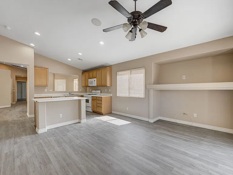 527 Braided River Ave — Photo 23