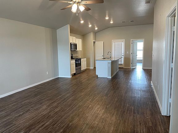 4th image of 3505 Trenton Ave