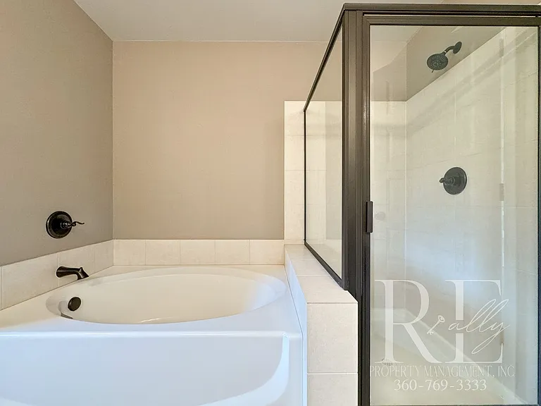 4386 Chanting Cir SW — Photo 39