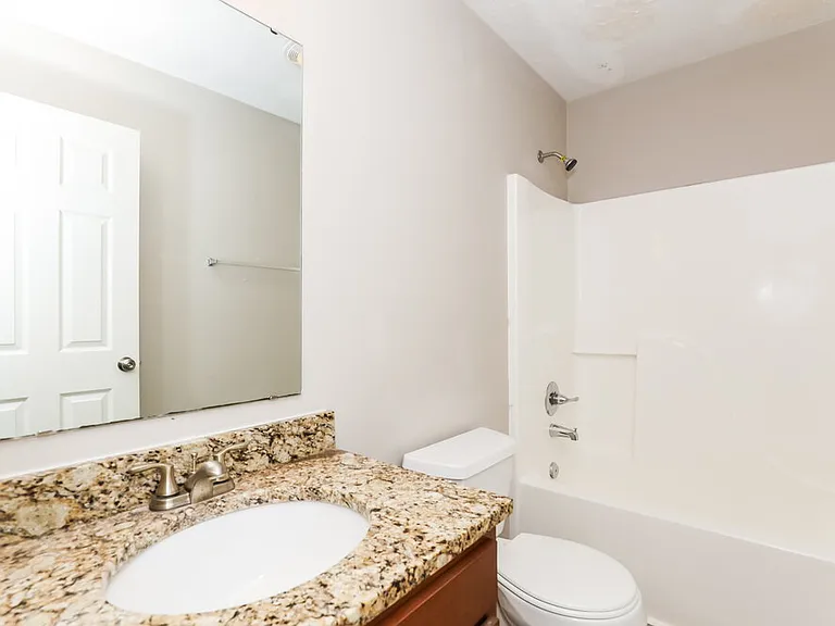 5287 Ivy Hill Dr — Photo 16