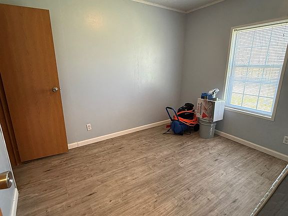 4th image of 7299 Ida Rd