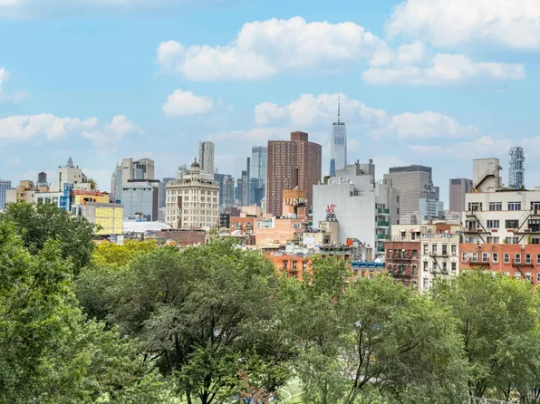 387 Grand Street image 11 of 11