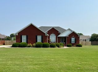 24883 Craft Rd, Athens, AL 35613