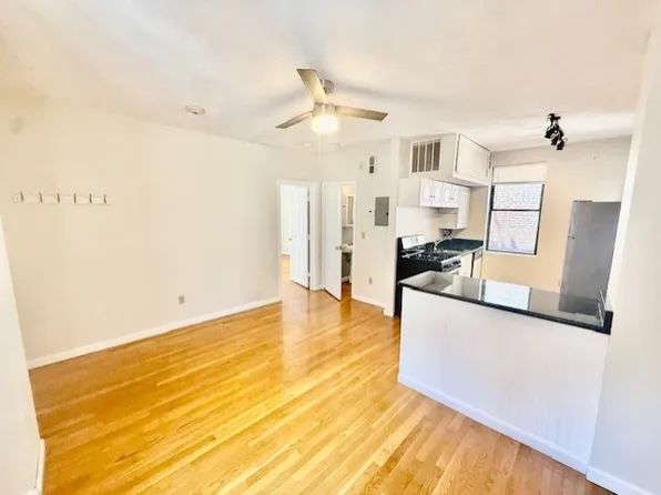 40 Clark St, Boston, MA