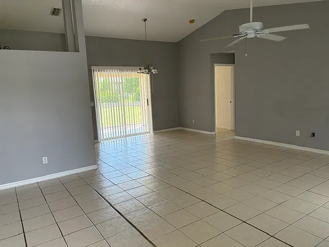3 bed, 1629 sqft, $1,695 — Photo 4