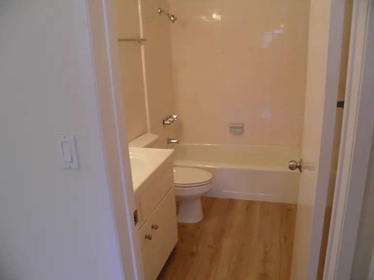 5-703 Strand St #5 — Photo 14