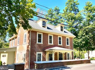 9624 Easton Rd #A, Kintnersville, PA 18930