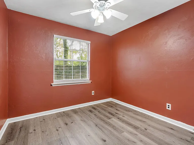 1552 Cinnamon Bear Cir — Photo 16