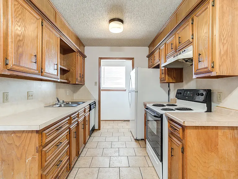 7405 Waco Ave #D — Photo 9