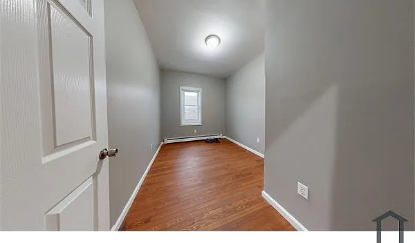 434 Port Richmond Ave #2R — Photo 5