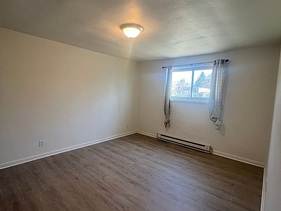 4th image of 1315 Rolleston St #1325A